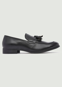 Moorhouse Tassle Leather Loafers - Black