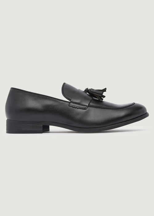 Moorhouse Tassle Leather Loafers - Black