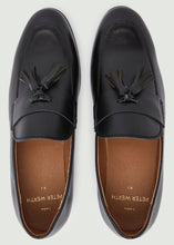 Load image into Gallery viewer, Moorhouse Tassle Leather Loafers - Black