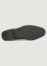 Load image into Gallery viewer, Neverson Derby Shoe - Black