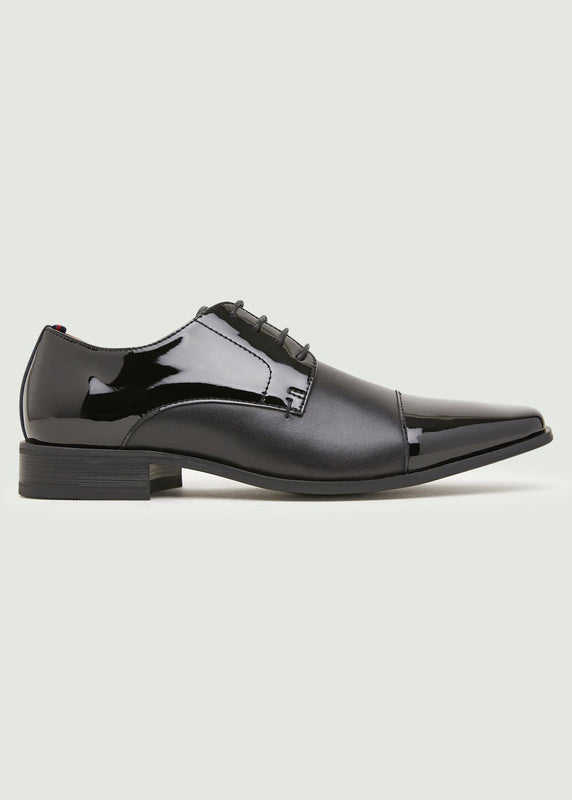 Novice Chisel Derby Shoe - Black